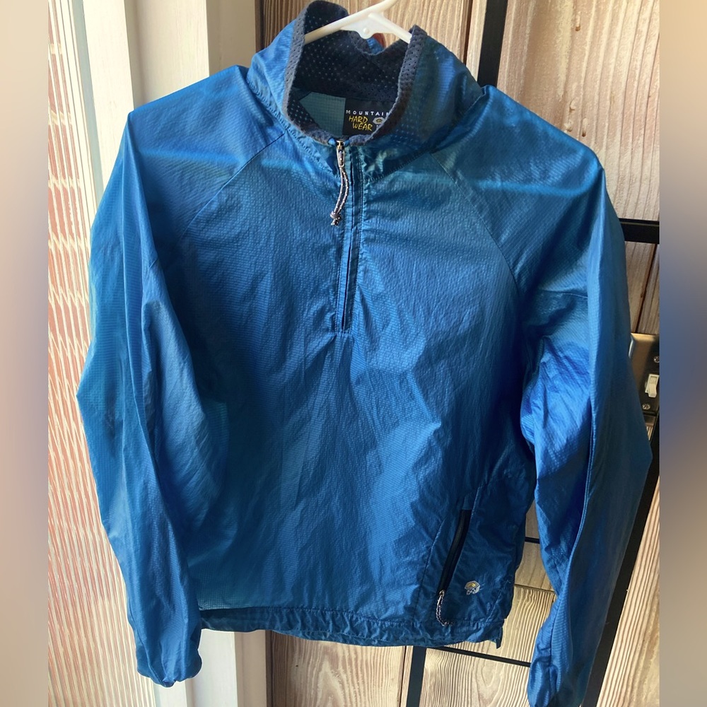 Mountain Hard Wear size 8 washable skimmer in great condition.